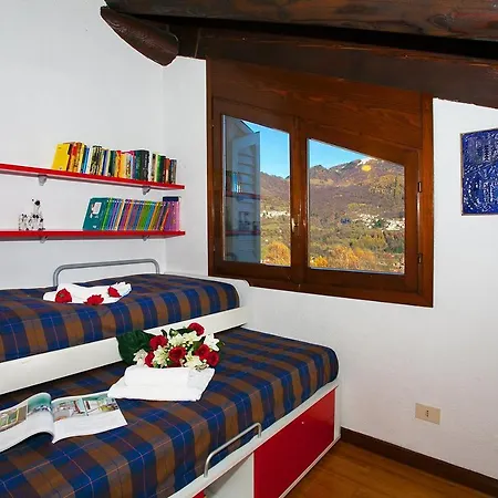 Veglio Sleeps 6 Villa